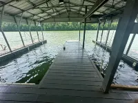 Lake House on Cedar Creek Lake - Hoot Hoot Holler Hideaway Hotels in Franklin County