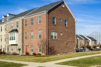 Modern Home w/ Great Amenities