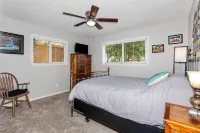 Nestled between Downtown and Watson Lake. Kayaks available and pets welcome!
