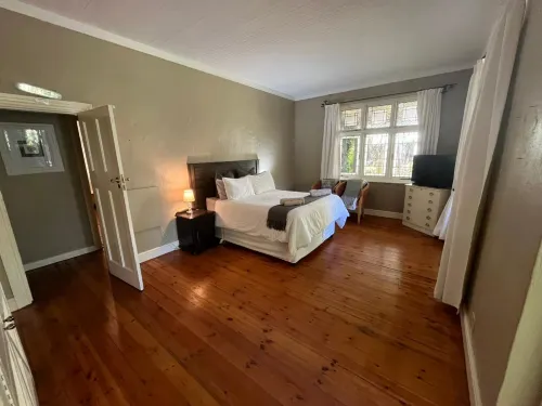 Highland Rose Country House & Serenity Spa Hotels in Dullstroom