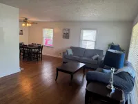 The Salon- 3 miles from WEC Các khách sạn ở Wilmington