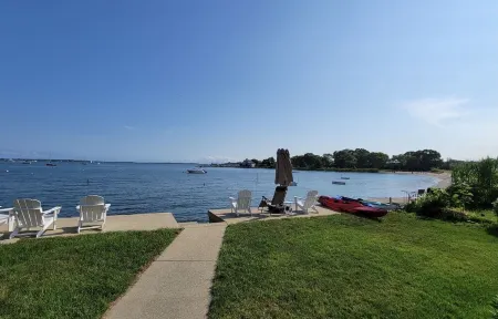 Direct Waterfront Home, Fully Furnished, Relax & Enjoy