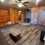 Lakefront Cabin on Quiet Private Lake Just Minutes from Town and 131 Highway - Chalets