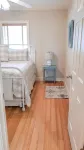 Very Clean Luxury Condo With 2 Pools! Walking Distance To The Beach!