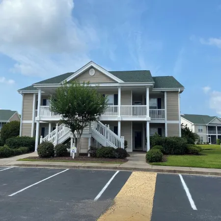 1st Floor: Pet-Friendly, No Cleaning Fee, 3BD-2BA Condo near Golf & Beaches!