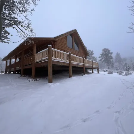 Red Feather Lakes Cozy Log Cabin