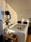 cozy romantic getaway private woody area 5 mins from hiking trails