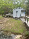 Our Studio, Beautiful! one bedroom, kitchen, living room, bath, very private.