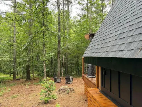 The Tiny Mansion: New A-Frame! Secluded, Great Getaway in Dahlonega!