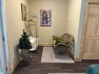 Cozy studio in charming Duluth
