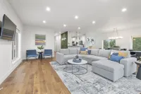 Mountainside Luxury Entertainer | Game Room & Deck