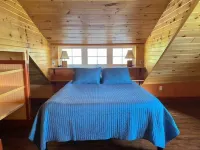 Beautiful bungalow three blocks from Lake Michigan Hotels in Frankfort