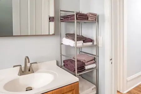 Modern and Bright with office+ walk to nearby Waterfront, 1st FL.