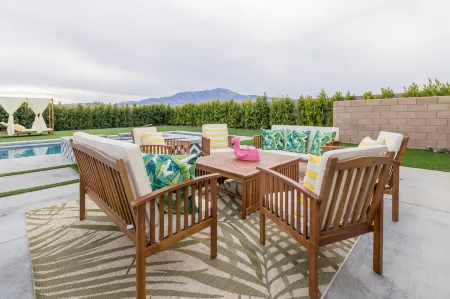 Best views in the desert 15min from DT Palm Springs + 30min from Joshua Tree