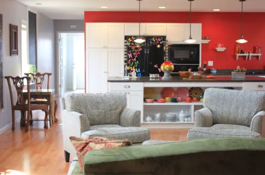 Stay in downtown Three Oaks overlooking the main street!