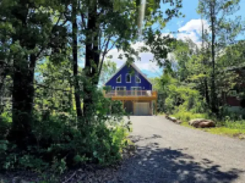 Beautiful Chalet in the Hideout, Pet Friendly, Game Room