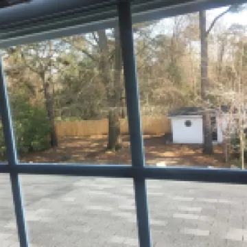 Mayfaire, 3 miles to Wrightsville Beach. Very convenient