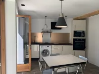 On the road to the 63 bicycle route! And at the foot of the vercors Hotels in Saint-Romans