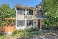 Lovely Home near the river and 5 mins to downtown AVL.