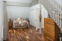 The Bear Den - Private 1 acre Upper Kenai Riverfront Home - Cooper Landing