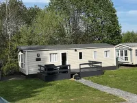 Chalet auf Campingplatz