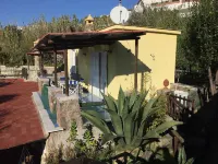 House with pool 100m from the sea, 500m from the spa of Poseidon.