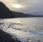 Casa Lúa in front of the sea Hotels in Comarca Norte