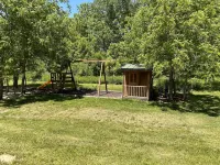 Pet Friendly River Bottom Oasis - Bagley