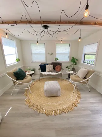 Comfortable & Elegant Home