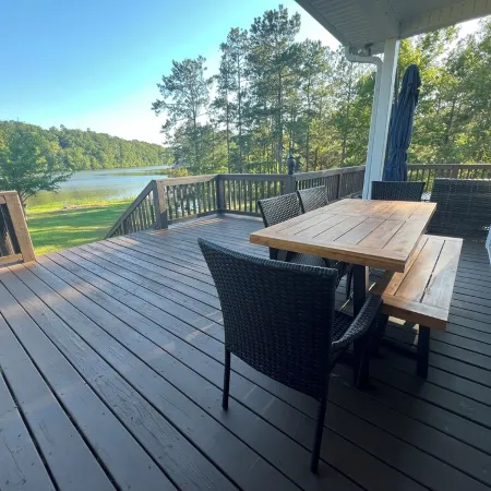 Neely Henry Lake bungalow with 3 bedrooms and 2 baths Отели в г. Сент-Клэр