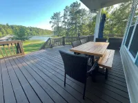 Neely Henry Lake bungalow with 3 bedrooms and 2 baths