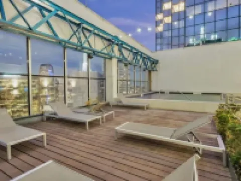 Luxury 1 Bhk Apt W/Parking Pool | Gym| City View