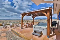 Miners Haven, 360° Views + Hot Tub!