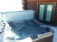 Handcrafted Log Cabin On Island Park Reservoir With Beautiful Views & Hot Tub!