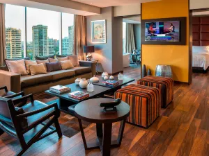 Renaissance Santiago Hotel