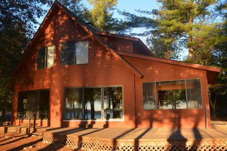 Torch Lake Waterfront Cottage - Your New Happy Place