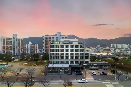 Noble Yeosu