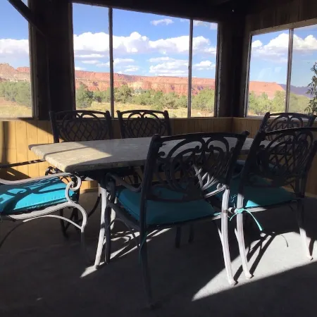 Sandcreek Cottage / Fabulous Views on Five Acres / Capitol Reef National Park