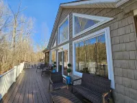 Welcome to Hidden Haven – A Spacious Lakeside Retreat