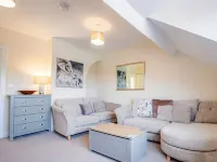 Newly refurbished apartment in city centre