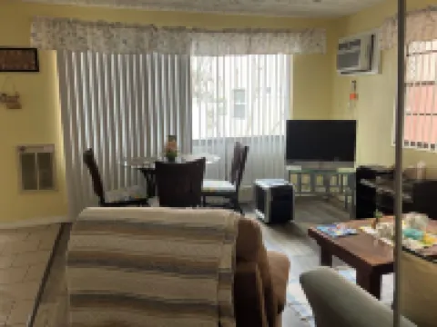 Spacious 1 bedroom with a fantastic view!Apt7