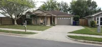 Serenity Escape 3-bedroom house / Pet-Friendly Hotels near ALDI