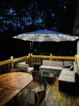 Tranquilla Villa. Bi Level Deck, HOT TUB, fire pit, grill, Movie & Game Rooms!