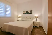 Detached house on the beach of Oliva in Urb. Kiko, on a private plot