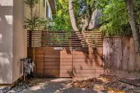 Mill Valley Apartment: Walking Distance to DT