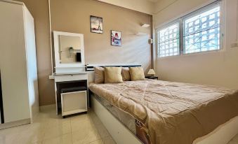 Relax Inn DMK - Airport Hostel
