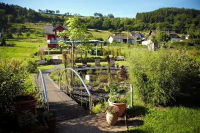 NaturPurHotel Maarblick Hotels in Gransdorf