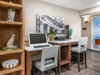 Comfort Inn & Suites Conway Hotels in Faulkner County