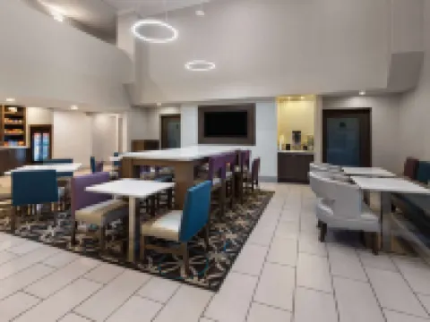 La Quinta Inn & Suites by Wyndham North Orem オレムのホテル