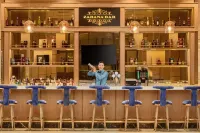 Grand Westside Manila Bay - ที่มีบาร์